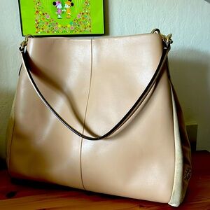 EUC Coach tan leather and suede hobo shoulder bag